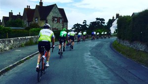 Charitatívna jazda na bicykloch