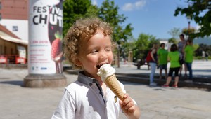 Pripravte si peňaženky: Koľko si priplatíte počas leta doma a v zahraničí?