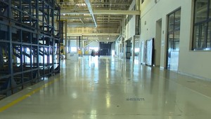 Volkswagen zastavil výrobu SUV. Čipová kríza dobehla aj nášho najväčšieho zamestnávateľa