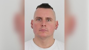 Internetového slovenského extrémistu Bombica prepustili na slobodu