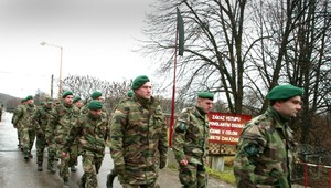 Vojakom nepreplácajú nadčasy. Predtým vraj platili viac, ako mali