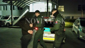 Mladík bodol nožom 15-ročné dievča. Obvinili ho z pokusu o vraždu