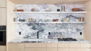 Tento loft v Brooklyne disponuje neskutočne skvelou kuchyňou