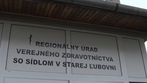 Svadba s nepríjemným suvenírom - covidom. Prispela k tomu, že Stará Ľubovňa sa ocitla v bordovej farbe