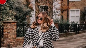 Influencerky sa zbláznili do tohto štýlového kabáta: Nestojí veľa a pristane každej postave