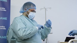 Nové opatrenia pre ordinujúcich lekárov. Nonstop linky, emaily, ale aj vyhradené hodiny pre Covid pacientov