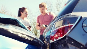 5 tipov čo musíte urobiť pri dopravnej nehode