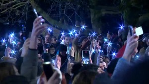 SLOVENSKO ZNOVU V ULICIACH: Na Úrade vlády máme Putinovho poskoka a šéfa mafiánov na Slovensku, odkazuje Gröhling