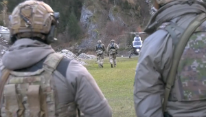 Streľba v noci či z vrtuľníka: Kukláči mali v Nízkych Tatrách špeciálne cvičenie