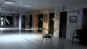 Výťahy na poliklinike nie sú v poriadku, stále ide o život!