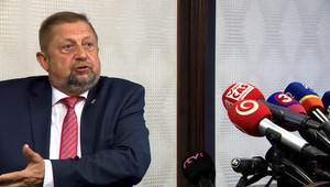 Harabin opäť zvažuje prepočítanie hlasov