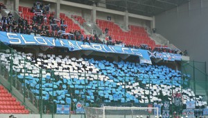 Slovan sa zastal svojich fanúšikov a za derby trest odmieta