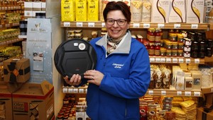 Vysávač celebrita. Zdrhol z obchodu, "prechádzal" sa po Viedni