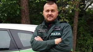 Z uniformy do uniformy: Ako sa z policajta stal herec?