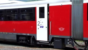 VIDEO: Muž napadol vo vlaku mladé dievčatá z Británie