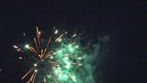 Slovensko privítalo nový rok: Námestia sa pod dvoch rokoch pandémie zaplnili zabávajúcimi sa ľuďmi