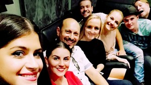 Silvestrovský HIT, ktorý vás dnes nenechá sedieť v kúte!