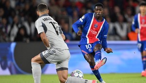 Zazvonila žrď, potom padol gól. Belasí inkasovali, skóroval DEMBELÉ