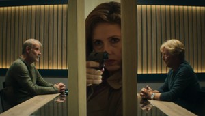 Viktor a Peter sa stretnú vo vyšetrovačke, nie však ako policajt a podozrivý! Sára rieši vlámanie!