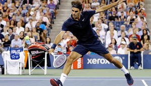 Federer suverénne do štvrťfinále proti Monfilsovi