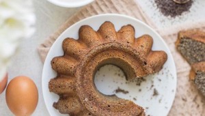 Ideálny dezert na nedeľu: Upečte si bezlepkovú makovú bábovku