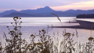 Detský čln a vodka. Veroniku (18) zachraňovali na Liptovskej Mare hasiči