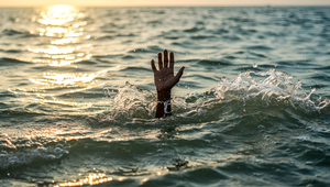 Veľkonočný výlet sa zmenil na katastrofu: Po prevrátení lode zahynulo 12 detí a tínedžerov