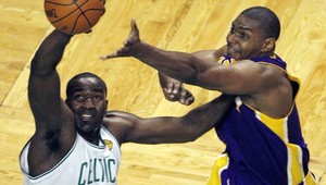 Tretí finálový diel pre LA Lakers