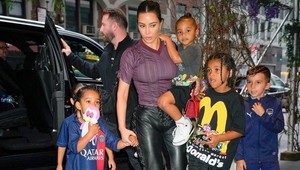 Luxusné oblečenie, diamanty či kabelky za tisíce: TIETO celebritné krásky na deťoch nešetria!