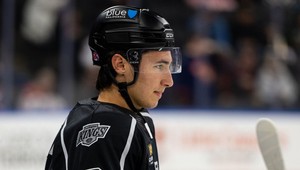 CHROMIAKOV boj o NHL pokračuje, s Los Angeles sa dohodol na predĺžení kontraktu