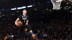 Galaktický smeč! Smečiarskym kráľom NBA znova LaVine