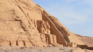 Pod pyramídami sa našlo obrovské 4600-ročné nebeské plavidlo