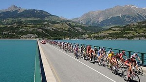 Šiestu etapu Dauphine Libere vyhral Fedrigo, na čele Valverde