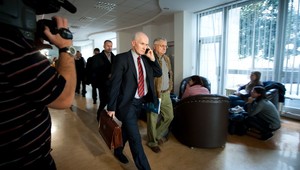 ONLINE: Časť lekárov obetovala úplne všetko. Pre platy!