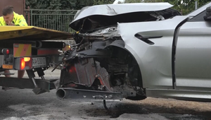 Išiel po dcéru do škôlky, skončil dvakrát v tom istom plote. Vodič spôsobil nehodu kvôli šľapke