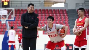 Čínska basketbalová liga môže naplniť optimizmom, ale odďaľuje to