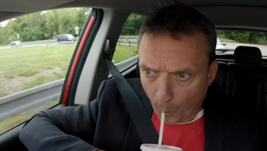 Juniorov magický trik: Marcel si objednal limonádu, namiesto nej v pohári objavil...