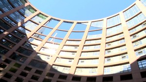 Strategické rozhodnutie. Jadro a plyn považuje únia za udržateľné zdroje energie