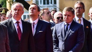 Kiska, Fico aj Danko vyzvali na porážku Kotlebu a boj proti fašizmu