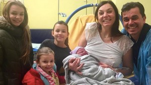 Roman Pomajbo sa stal štvornásobným OTCOM. Syn dostal mimoriadne zvláštne meno