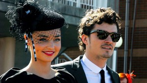 Klebety o zasnúbení Orlanda Blooma sú nepravdivé