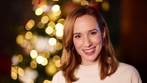 Pauhofová vo videoklipe k pesničke VEZMI SI MA žiari ako nevesta. Čo potom nasledovalo?