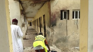 Pri samovražednom útoku zahynulo najmenej 20 ľudí