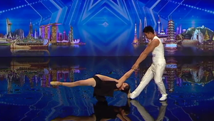 Zamilovaný pár uchvátil dav nadľudskými kúskami: Na konci padol zlatý bzučiak