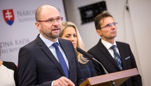 Liberáli podali podnet na začatie konania voči premiérovi Ficovi