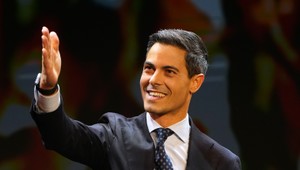 Voľby v Holandsku vyhrala strana D66. Premiérom môže byť Rob Jetten, hlásiaci sa k LGBT+ komunite