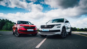 Na trhu je viac zánovných áut, výrazne rastie podiel hybridov a elektromobilov