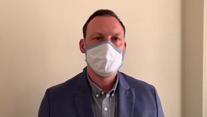 Náčelník mestskej polície v Bratislave po nehode nafúkal, ponúkol svoju funkciu