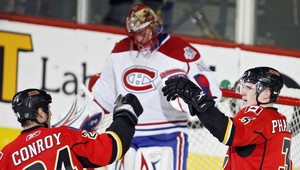 V noci iba dva zápasy NHL, Halák inkasoval šestku