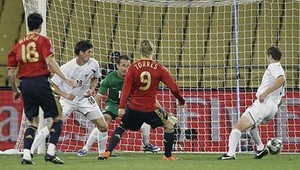 Torresov rekordný hetrik zničil outsidera z Nového Zélandu